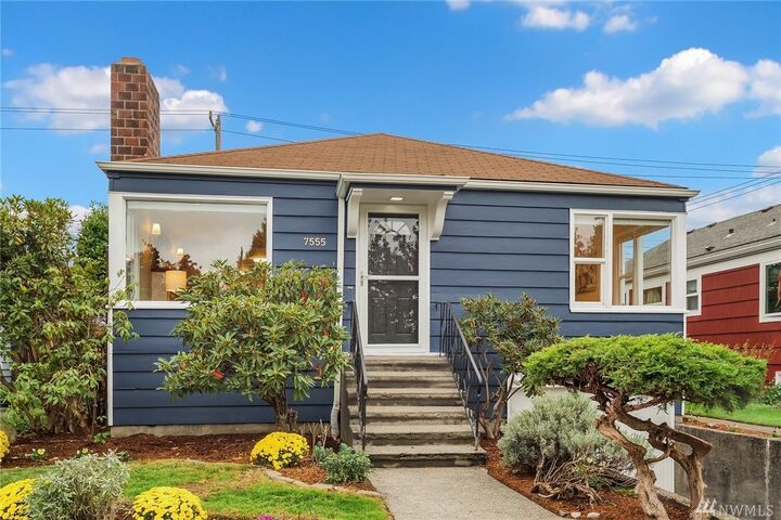 7555  Jones Avenue NW  Seattle WA 98117 photo