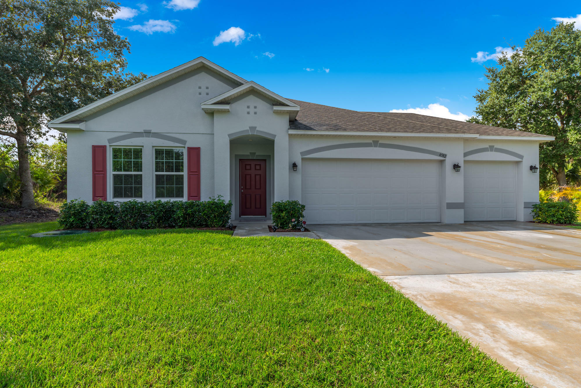 Property Photo:  4582 SW Wabash Street  FL 34953 