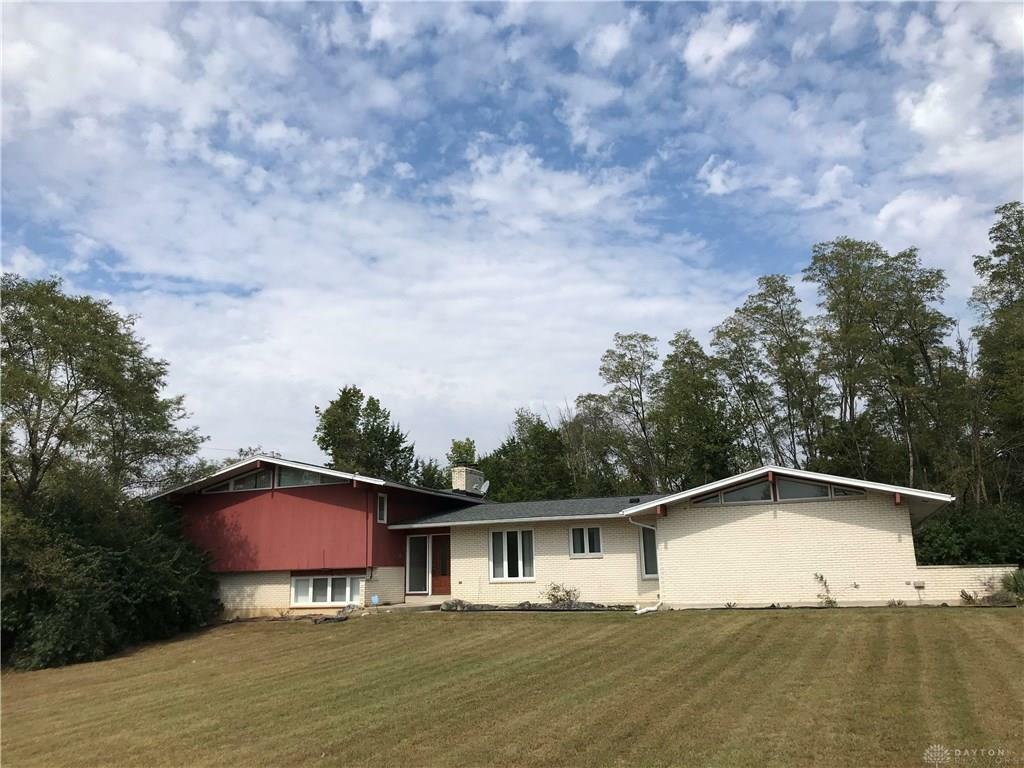 Property Photo:  6627 Dayton Farmersville Road  OH 45417 