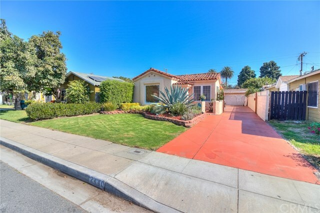 Property Photo: 2440 Easy Avenue CA 90810