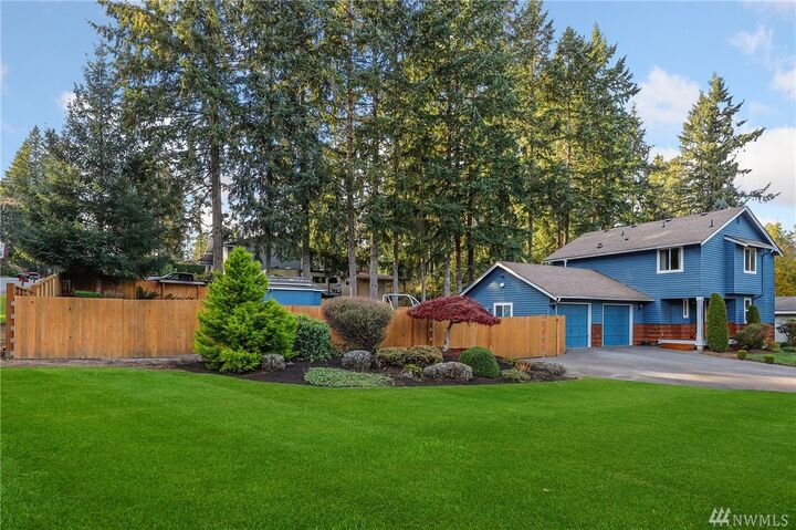 Property Photo: 15905 187th Avenue NE WA 98072