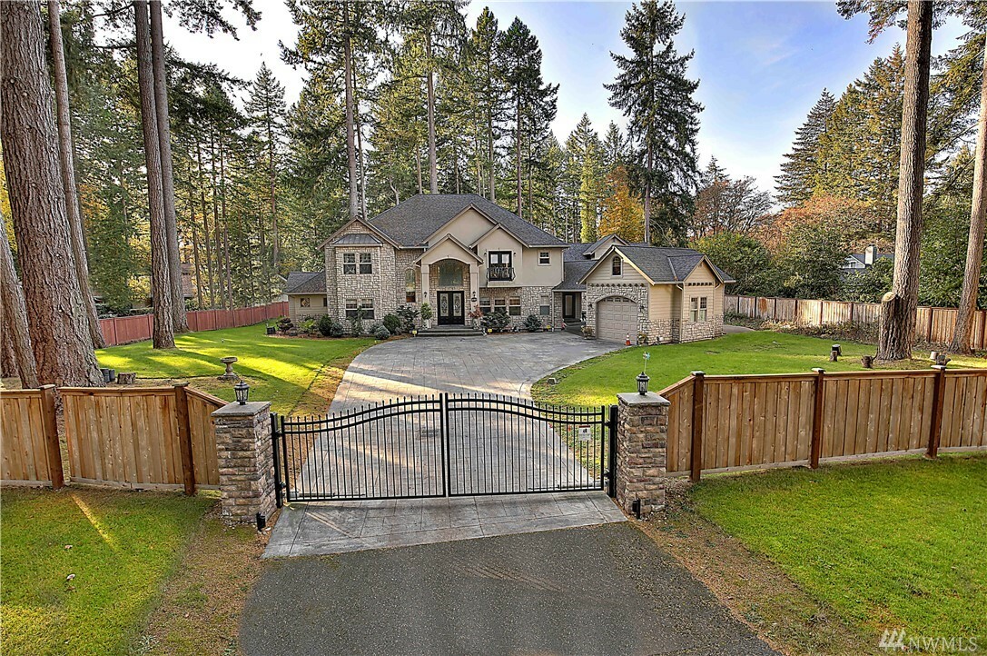 12210 Gravelly Lake Dr SW  Lakewood WA 98499 photo