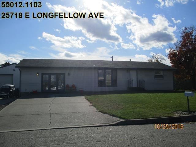 Property Photo:  25718 E Longfellow Ave  WA 99025 