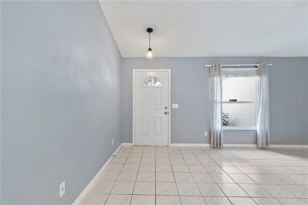 Property Photo:  4620 73rd Street E  FL 34203 