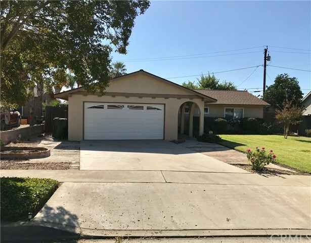 Property Photo: 27187 Nona Avenue CA 92346