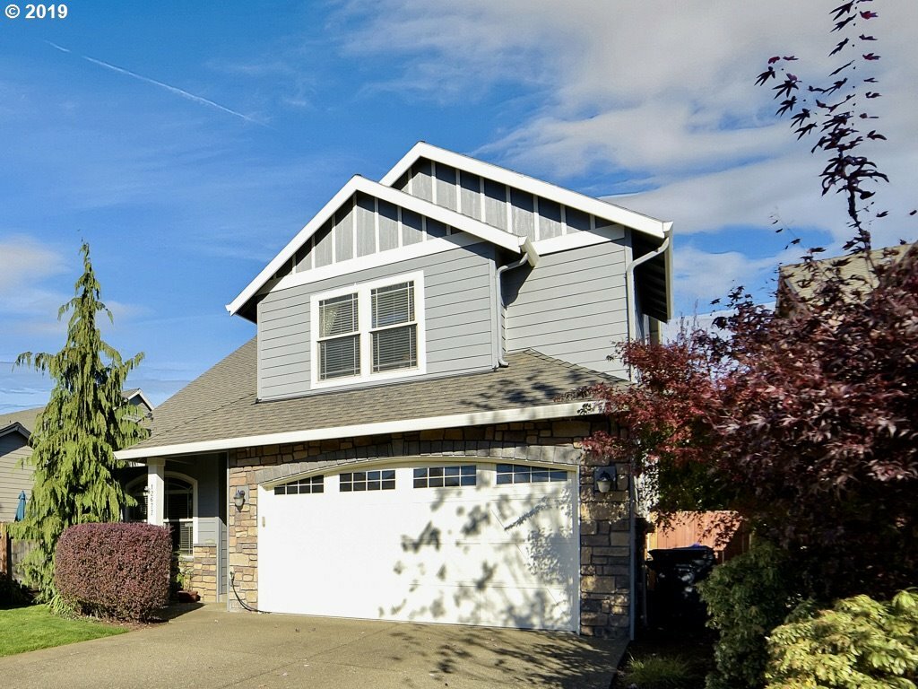 Property Photo:  12677 Tidewater St  OR 97045 