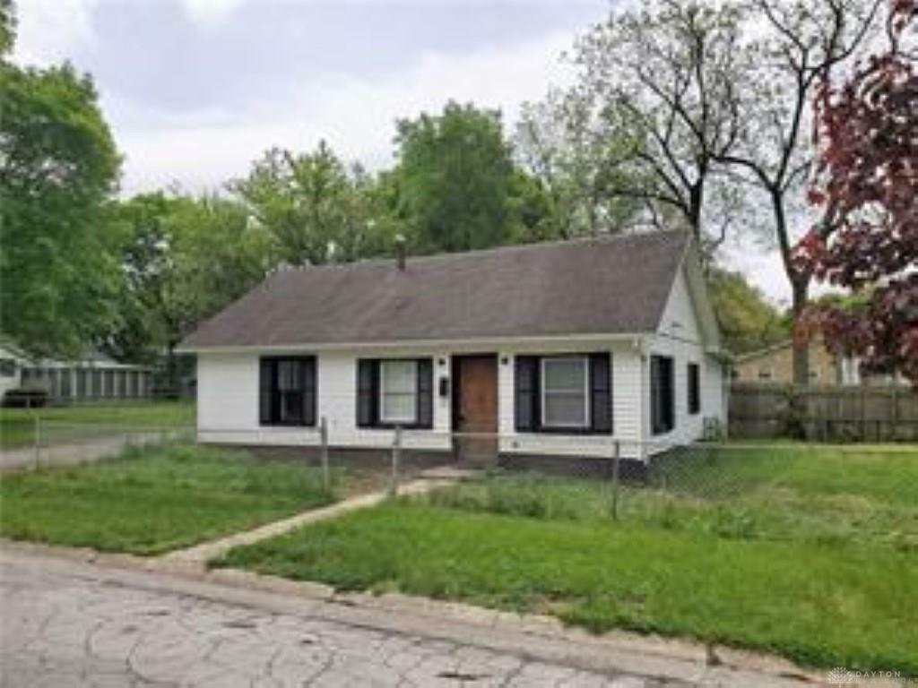 Property Photo:  1271 Oakleaf Avenue  OH 45506 