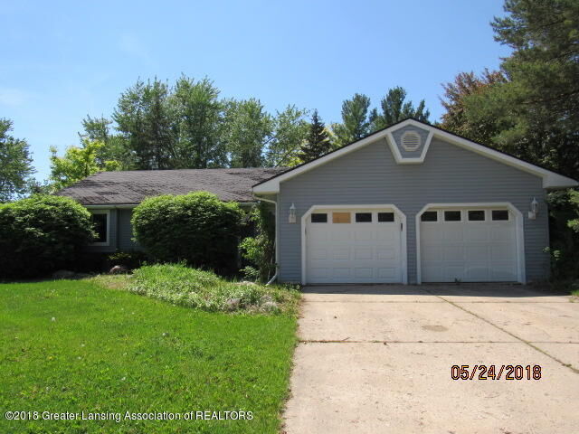 Property Photo:  1129 N Creyts Road  MI 48917 