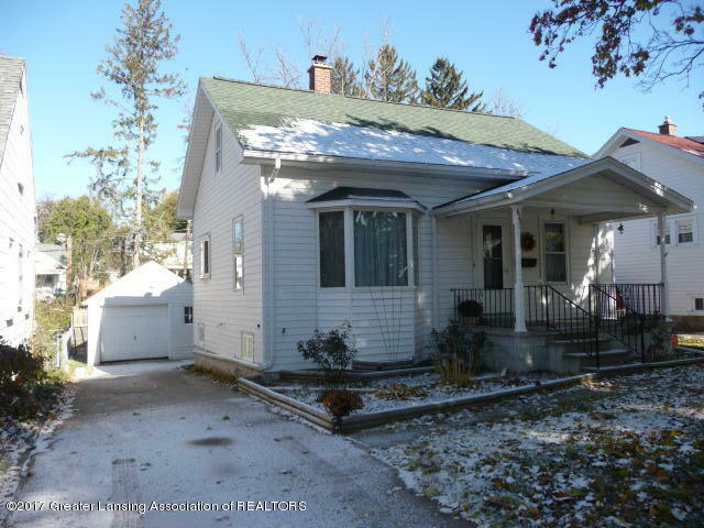 Property Photo:  629 Irvington Avenue  MI 48910 