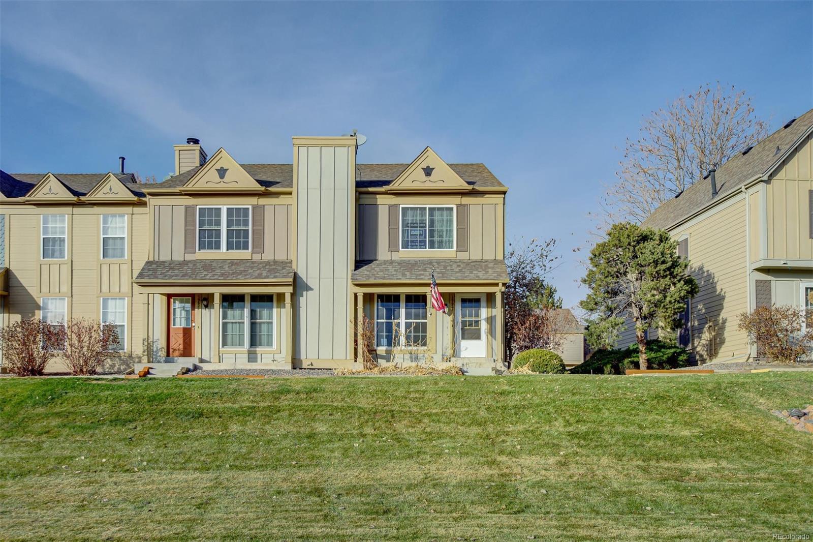 Property Photo: 19624 Applewood Court CO 80138