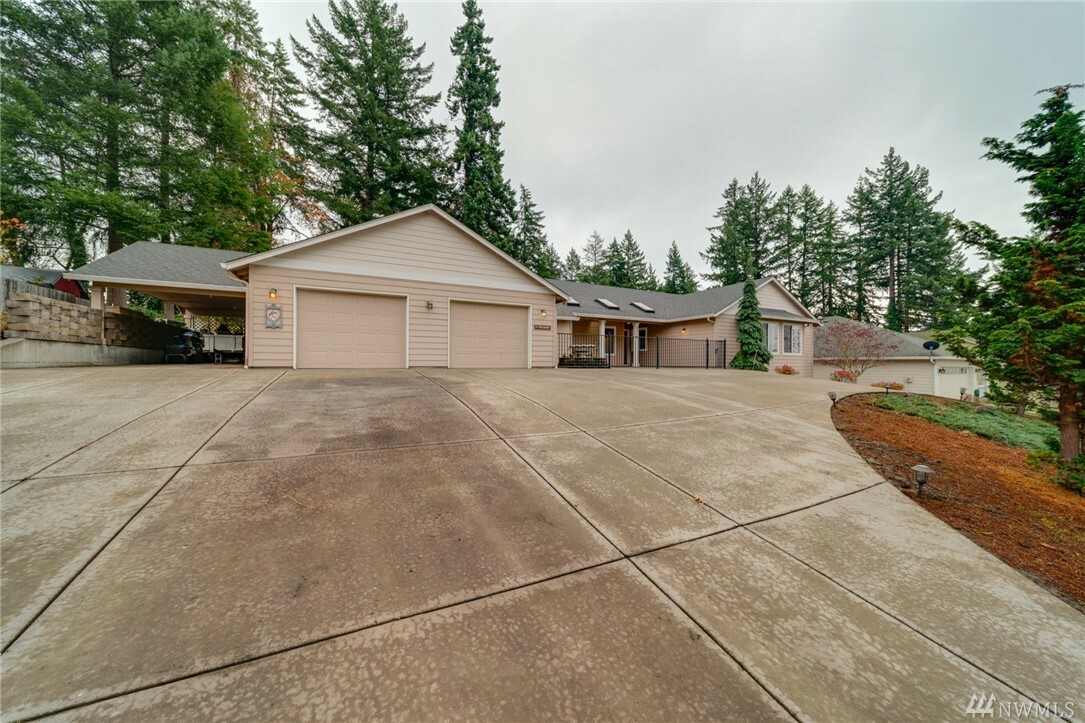 Property Photo:  2336 W Castleman St  WA 98632 