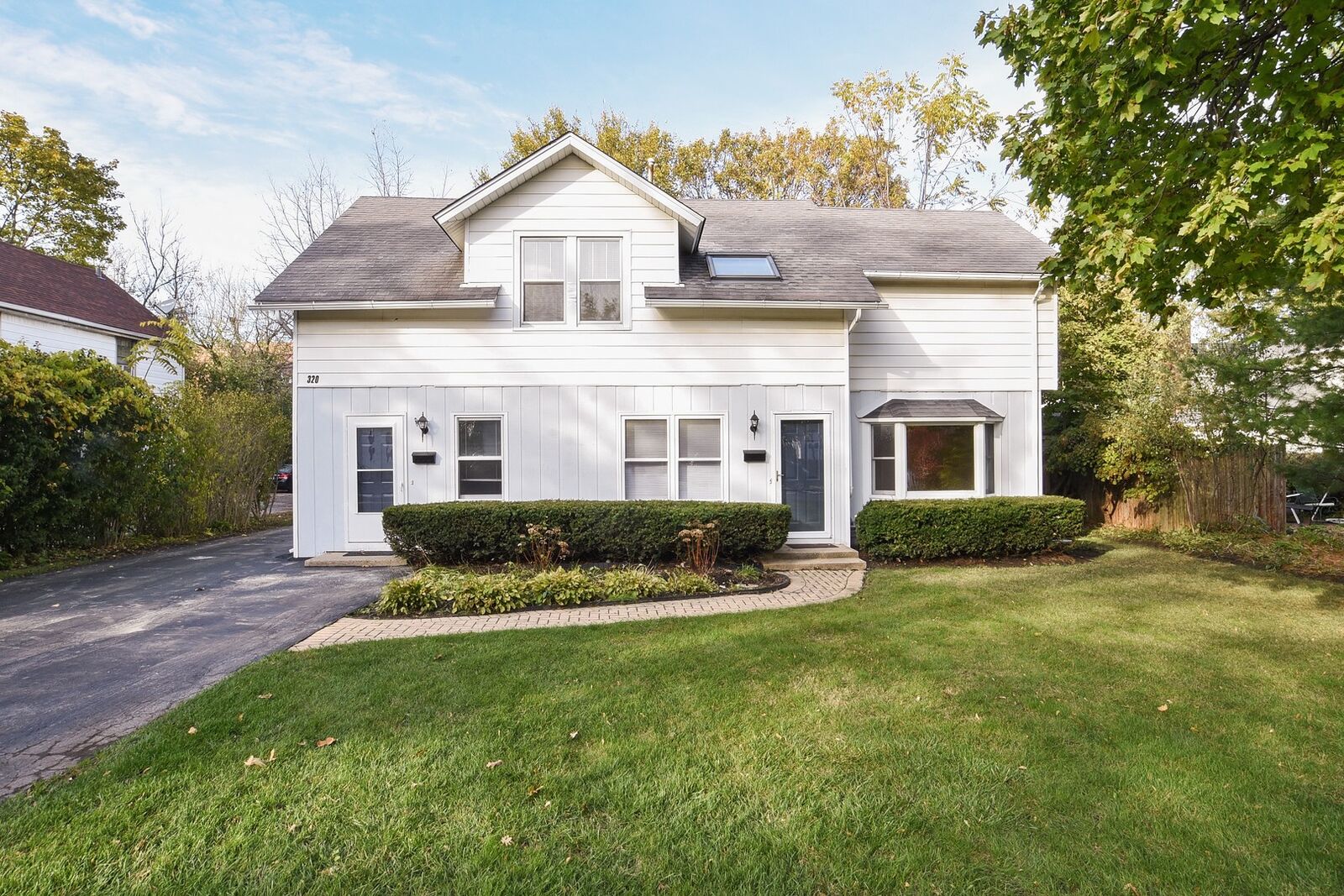 Property Photo: 320 Noble Avenue A IL 60045