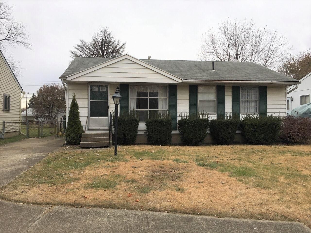 Property Photo:  680 Williams Road  OH 43207