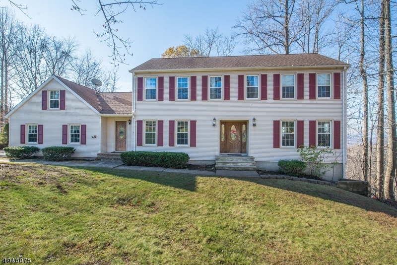 Property Photo: 3 Silver Fox Ln NJ 07461