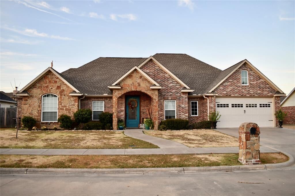 Property Photo:  509 Austin Acre  TX 75482 