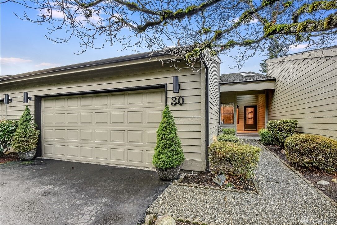 Property Photo: 15000 Village Green Drive 30 WA 98012