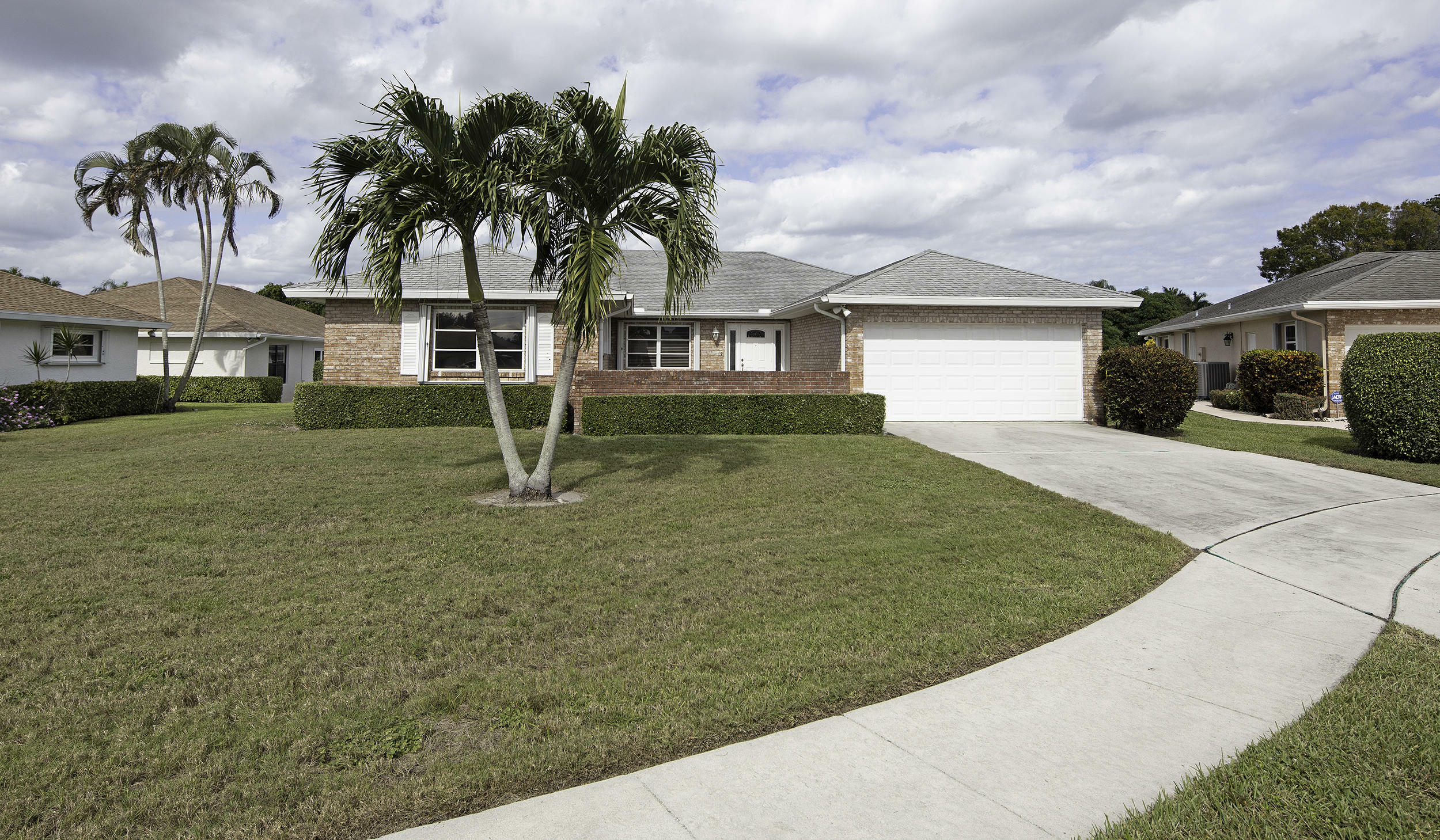 Property Photo:  10885 Ventura Circle  FL 33436 