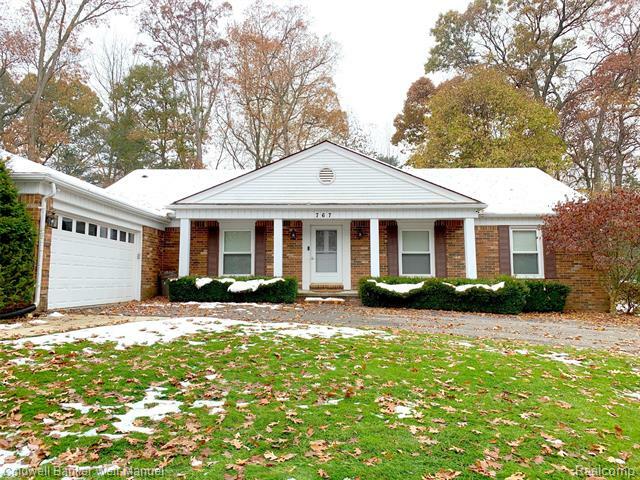 Property Photo:  767 Basswood Drive  MI 48309 