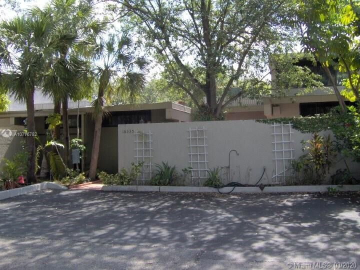 Property Photo: 16335 Wood Walk FL 33014