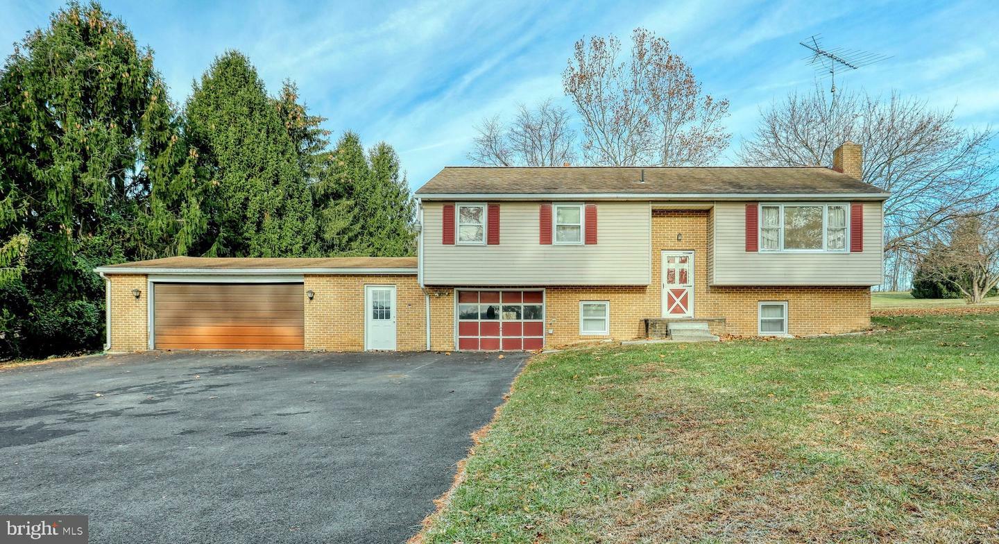 Property Photo:  5669 Senft Road  PA 17362 