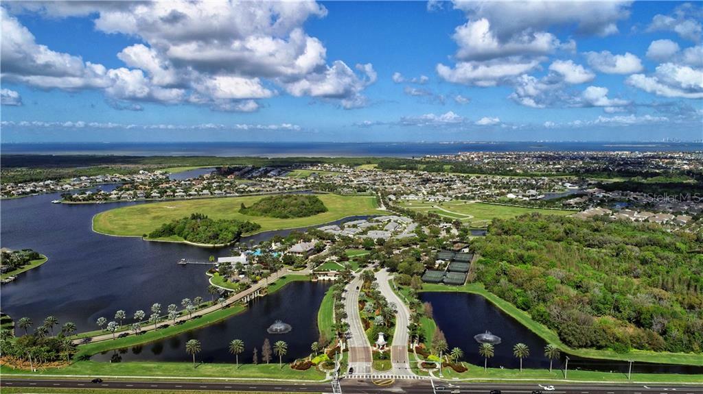 Property Photo:  834 Manns Harbor Drive  FL 33572 