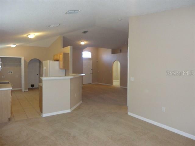 Property Photo:  1615 Alhambra Crest Drive  FL 33570 