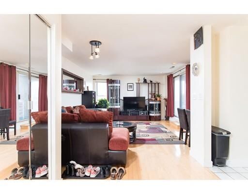 Property Photo: 20 Chestnut 402 MA 02139