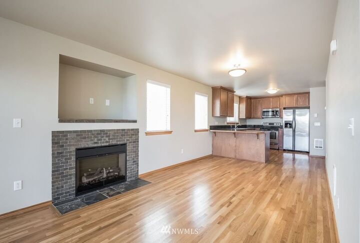 Property Photo:  9033  18th Avenue SW A  WA 98106 