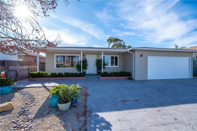 Property Photo:  933 Farroll Avenue  CA 93420 