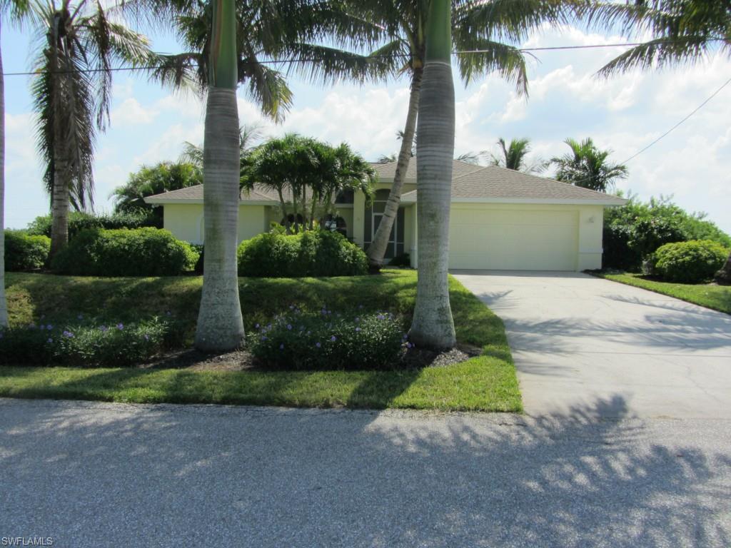 Property Photo: 621 NW 36th Place FL 33993