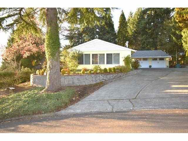 Property Photo:  2304 NE 45th Cir  WA 98663 