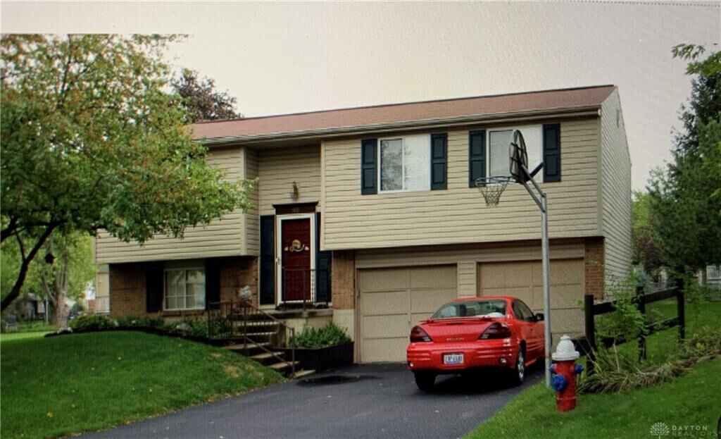 Property Photo:  108 Wichendon Farm Circle  OH 45322 