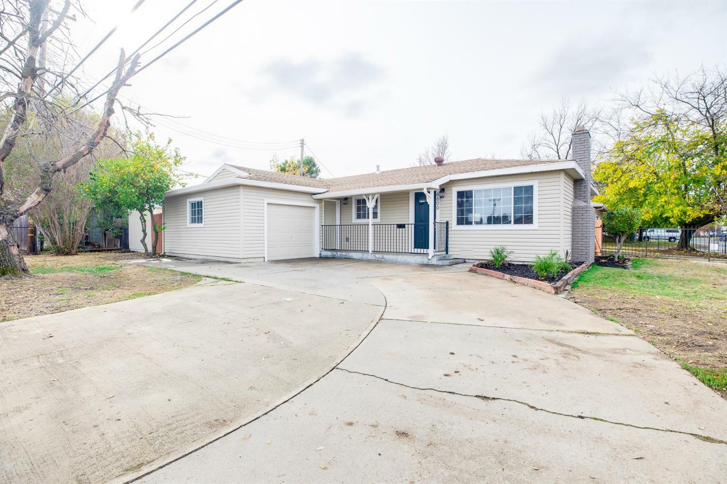 Property Photo:  6600 24th Street  CA 95822 