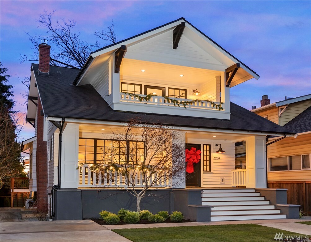 Property Photo: 6259 Palatine Ave N WA 98103