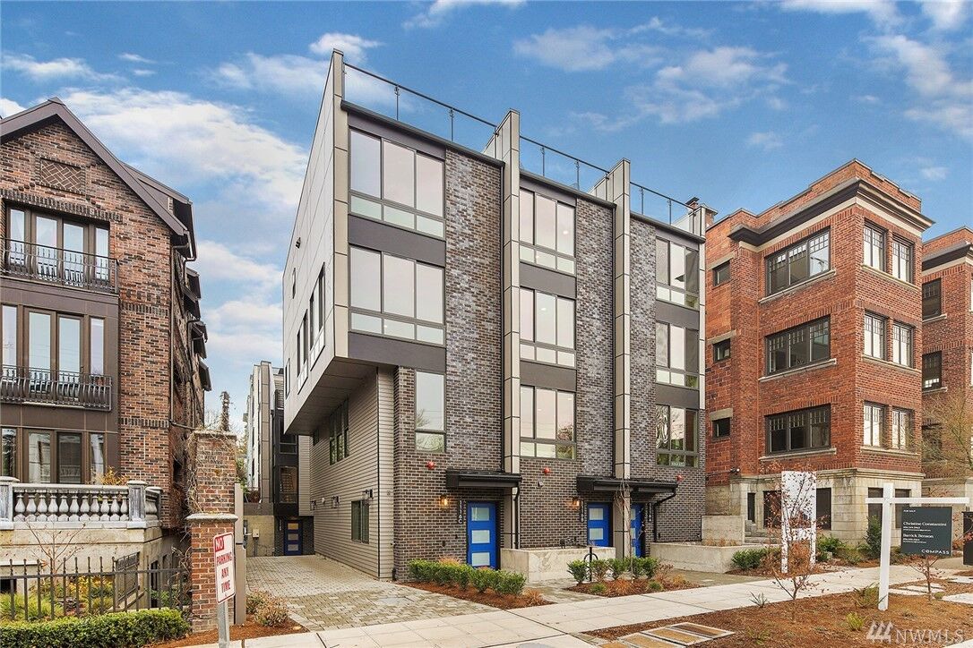 Property Photo:  1116  Broadway  E B  WA 98102 