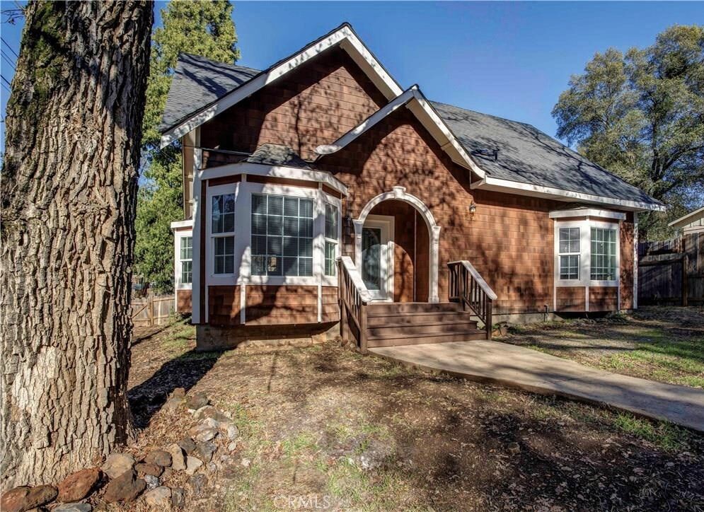 Property Photo:  14260 Woodland Drive  CA 95422 
