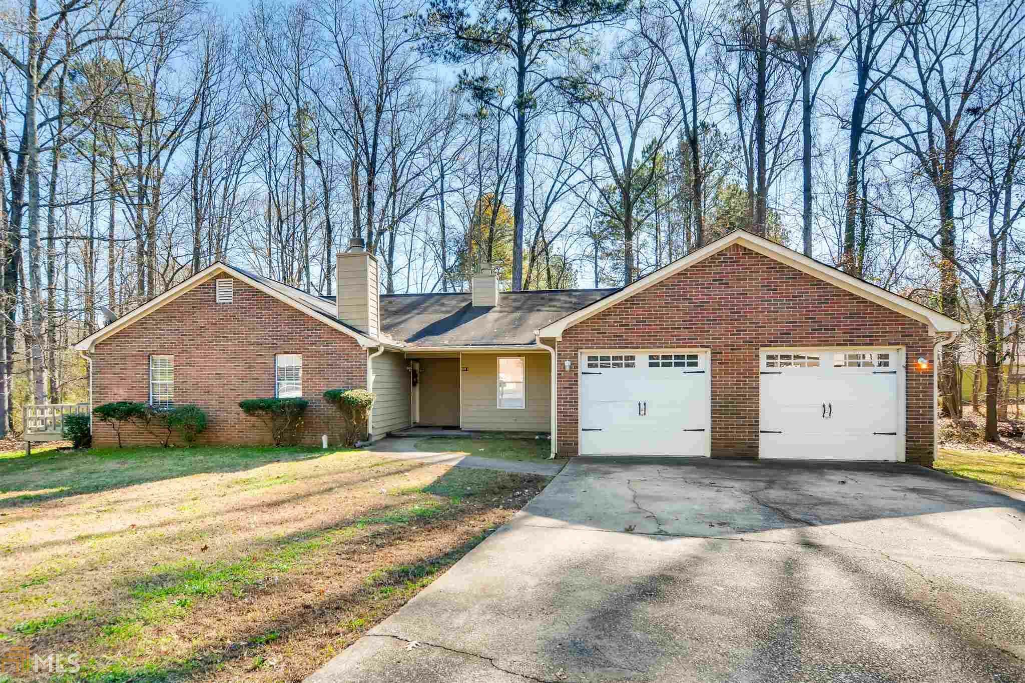 5913 Summerglen Ln  Atlanta GA 30349 photo