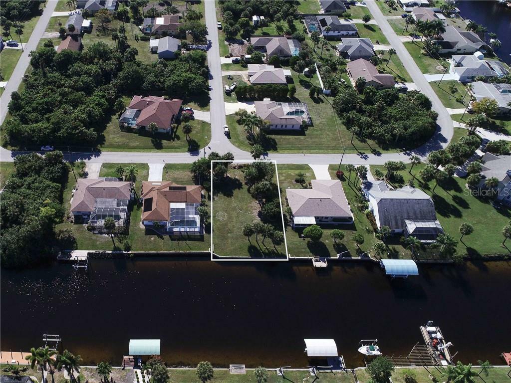 Briggs Circle  Port Charlotte FL 33948 photo