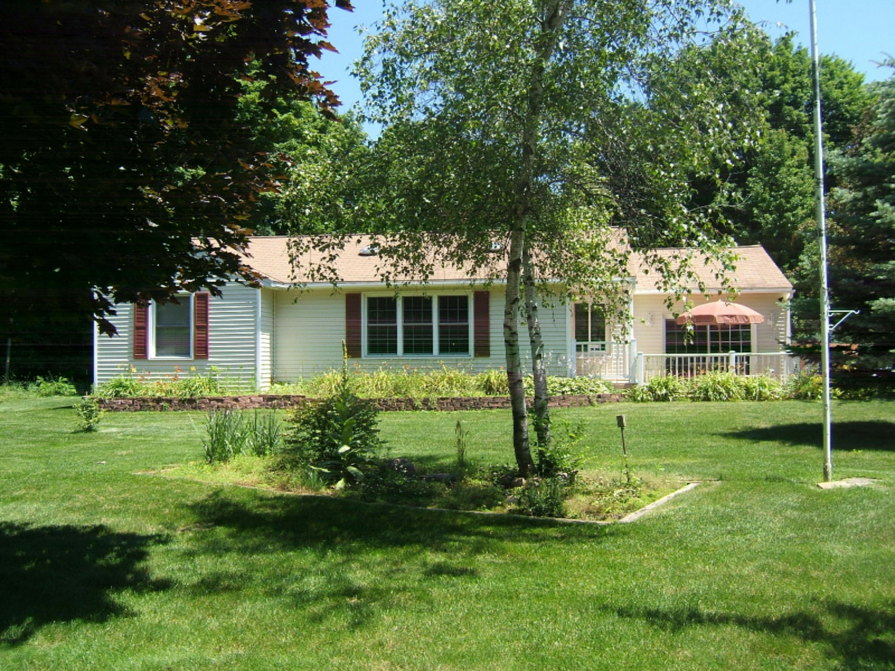 Property Photo:  5382 W Lakewood Road  MI 49461 