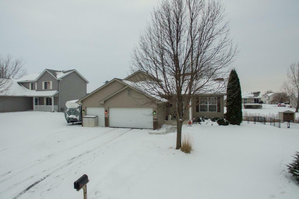 Property Photo: 824 Lindsey Lane MN 56011