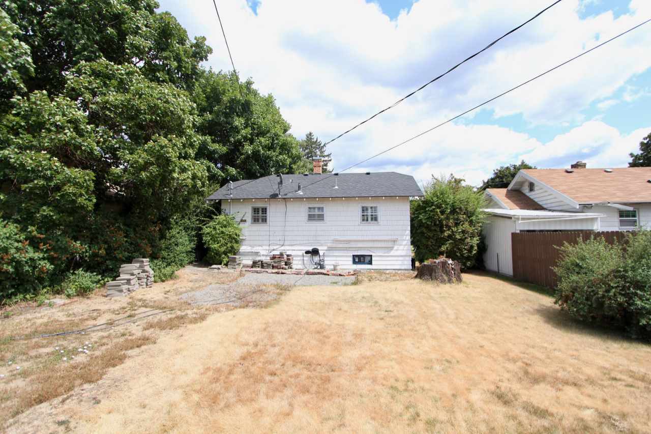 Property Photo:  4423 N Lincoln St  WA 99205 