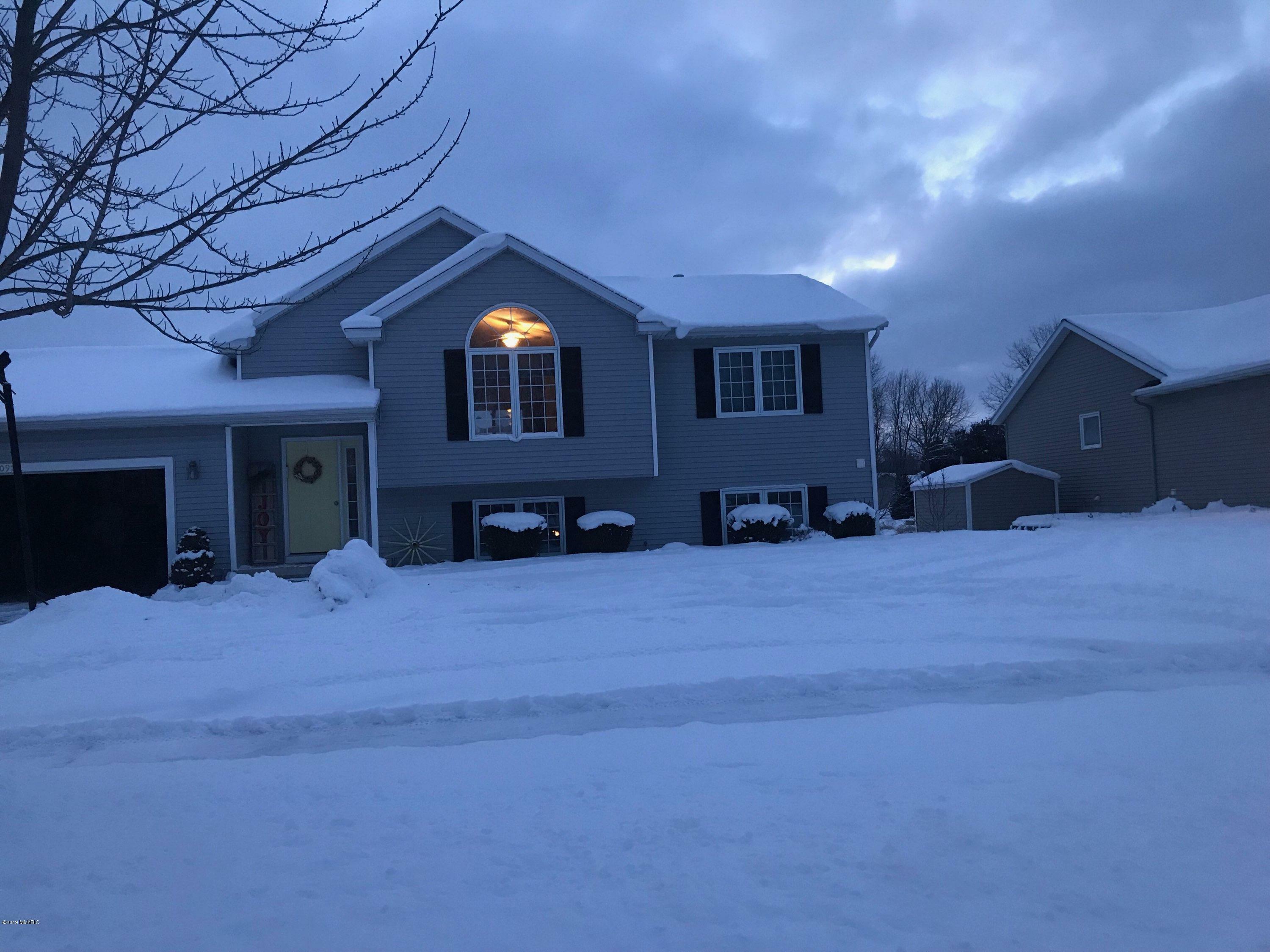 Property Photo: 10979 Jordan Court MI 49401
