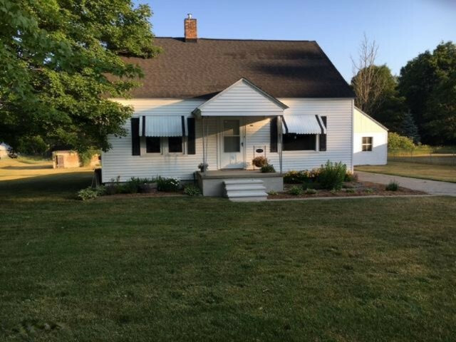 Property Photo: 2639 Holton Road MI 49445