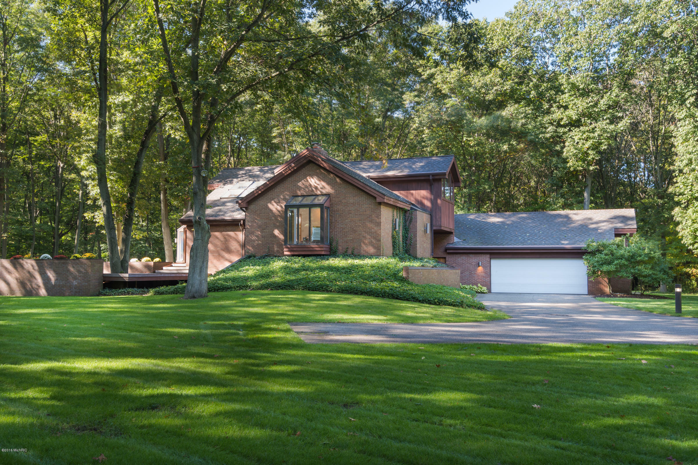 Property Photo:  14514 James Street  MI 49424 