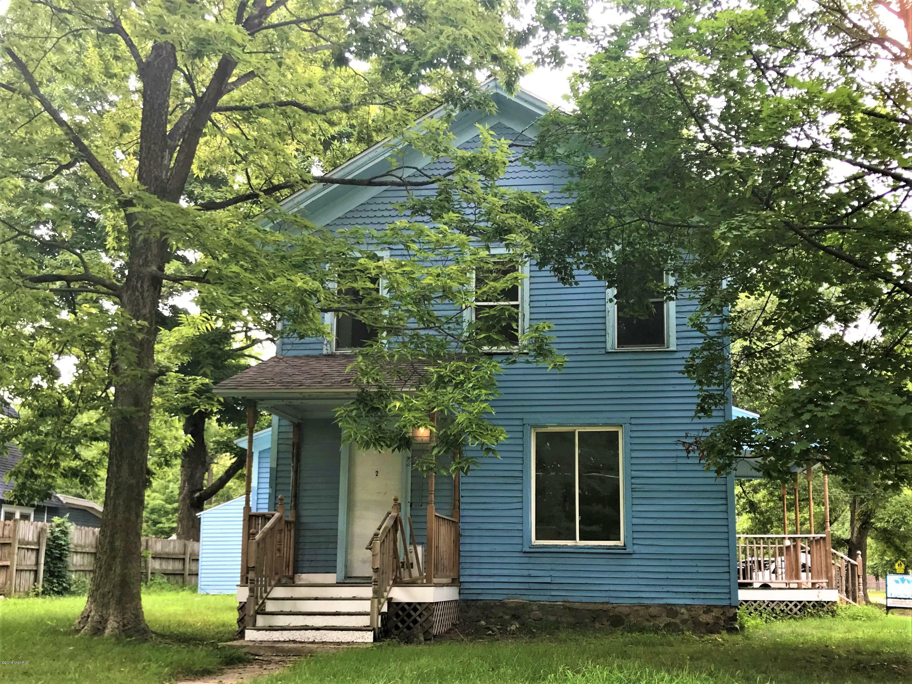 Property Photo:  302 Ely Street  MI 49010 