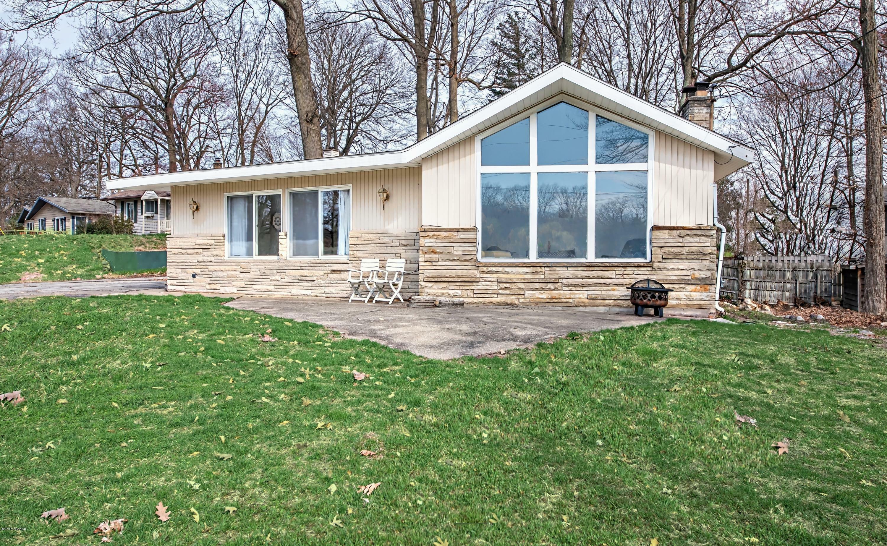 Property Photo:  6853 Woodland Court  MI 49038 