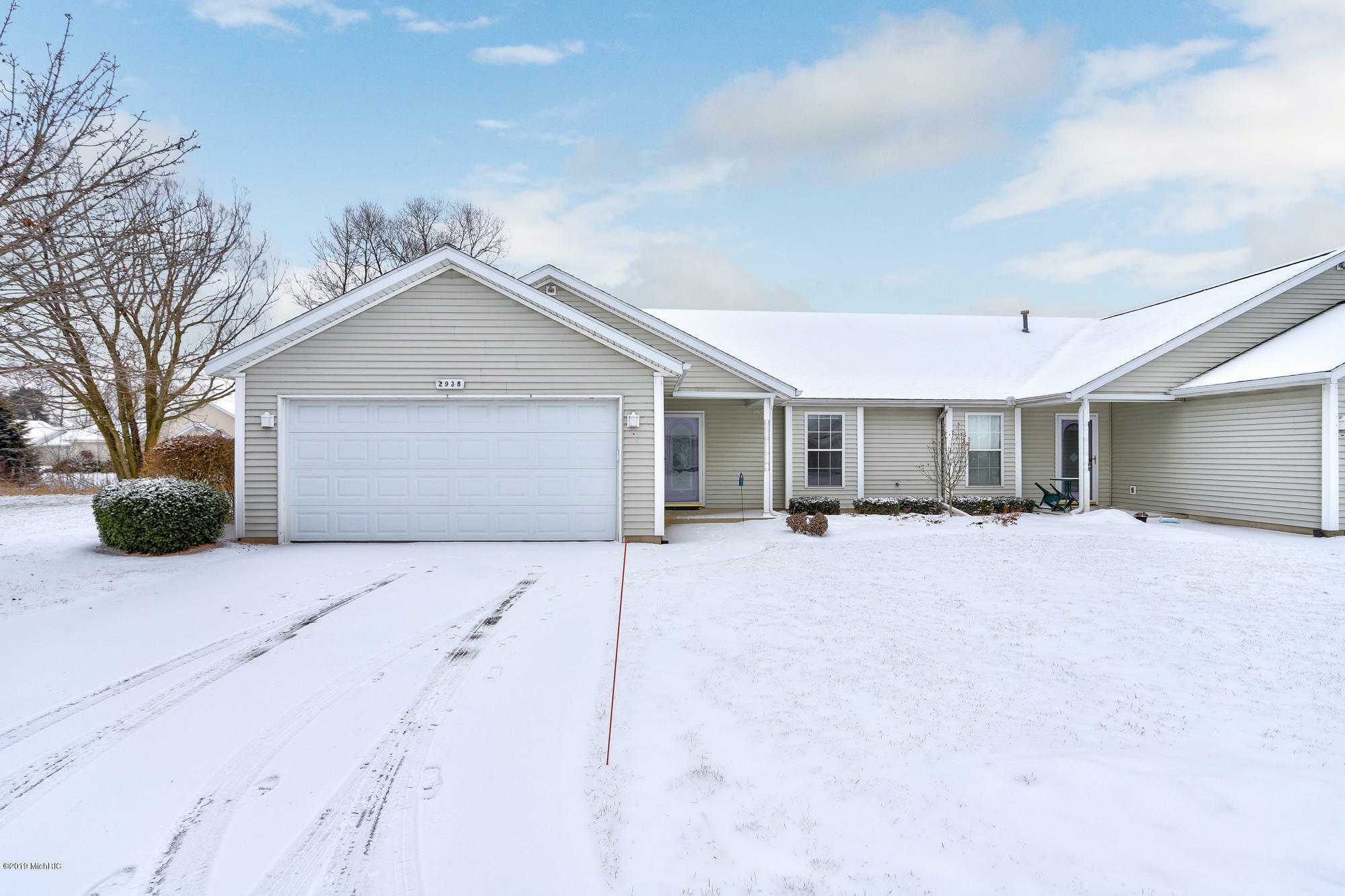 Property Photo:  2938 Willow View Way  MI 49424 