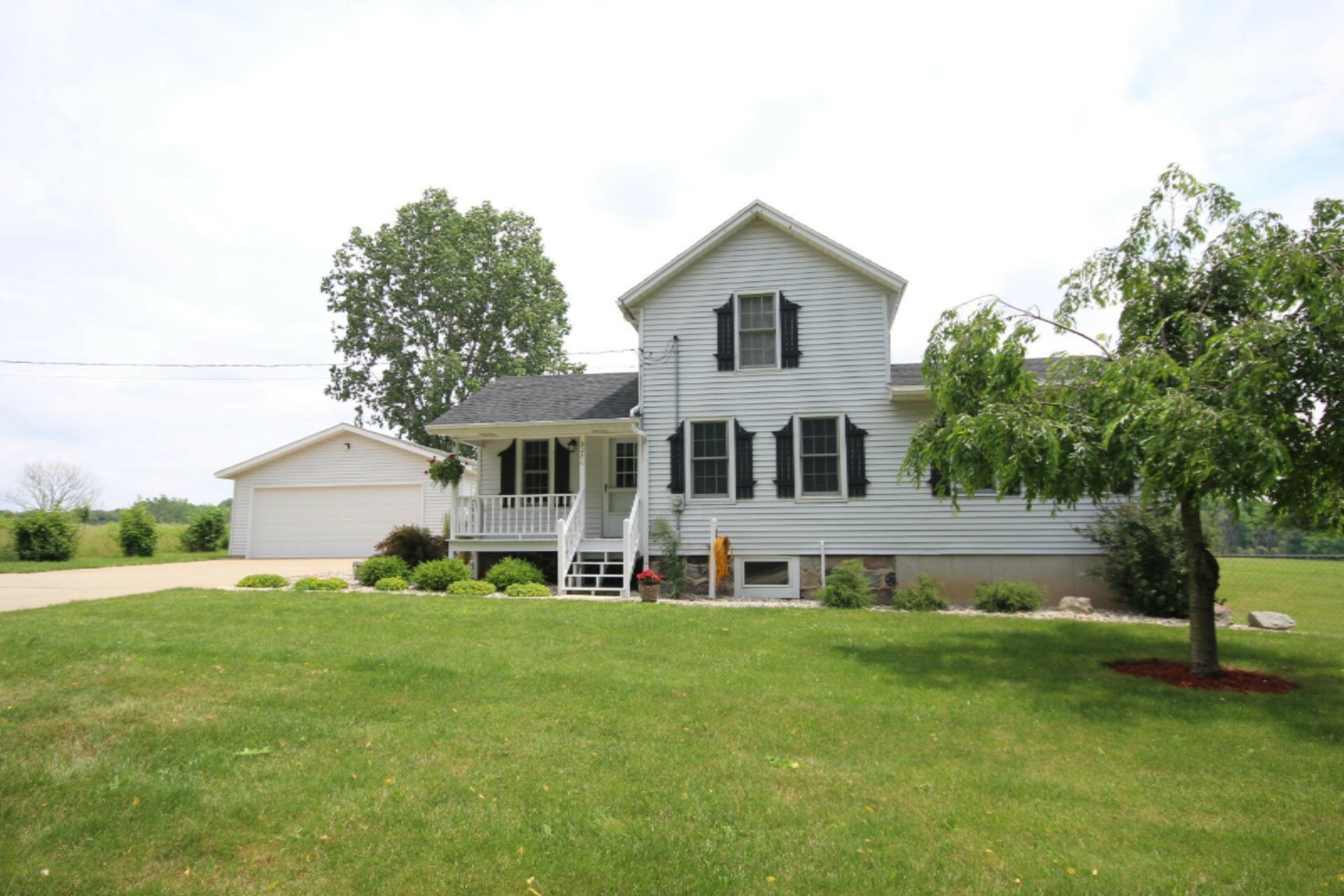 Property Photo:  9280 Clyde Park Avenue SW  MI 49315 