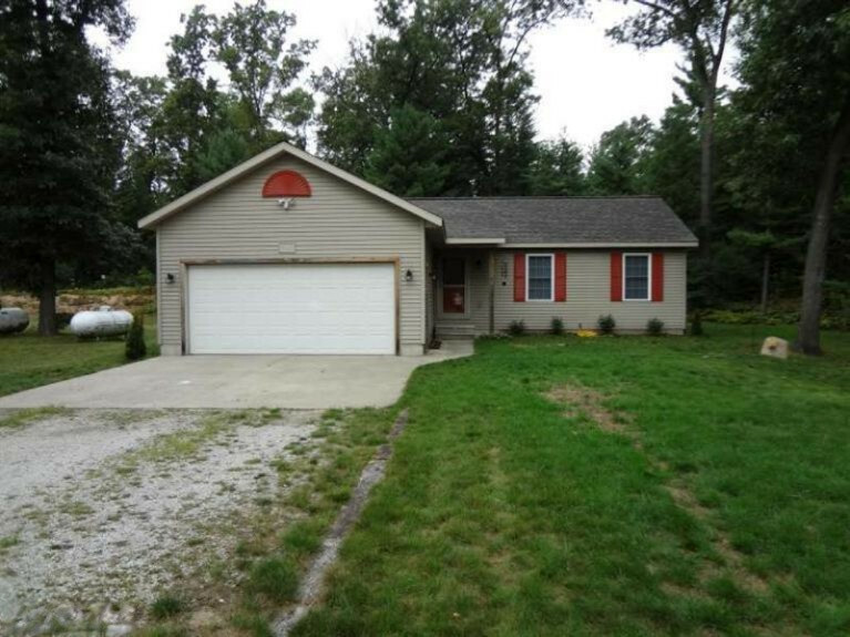 Property Photo:  2661 Russell Road  MI 49445 