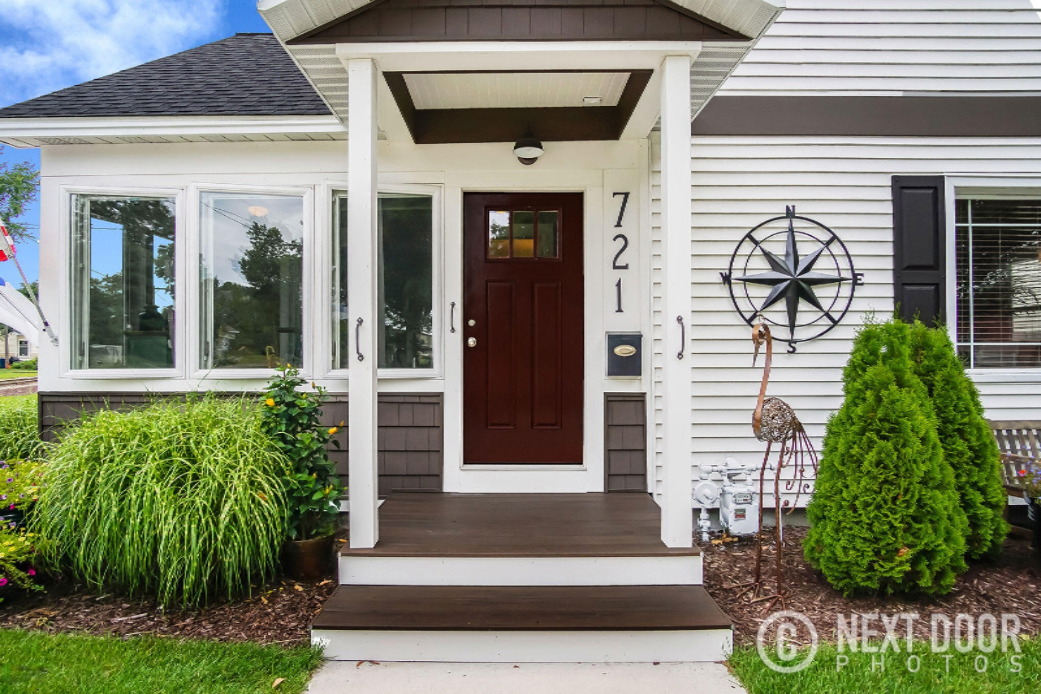 Property Photo: 721 Clinton Street MI 49417